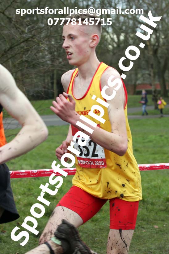 Intermediate boys, 2020 New Balance English Schools Champs., Sefton Park, Liverpool. Photo: David T. Hewitson/Sports for All Pics